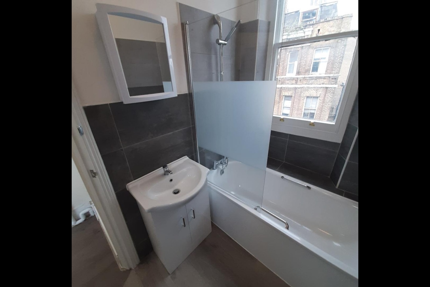 Additional image 23 of Studio Flat, Praed Street, W2, N1 7GU