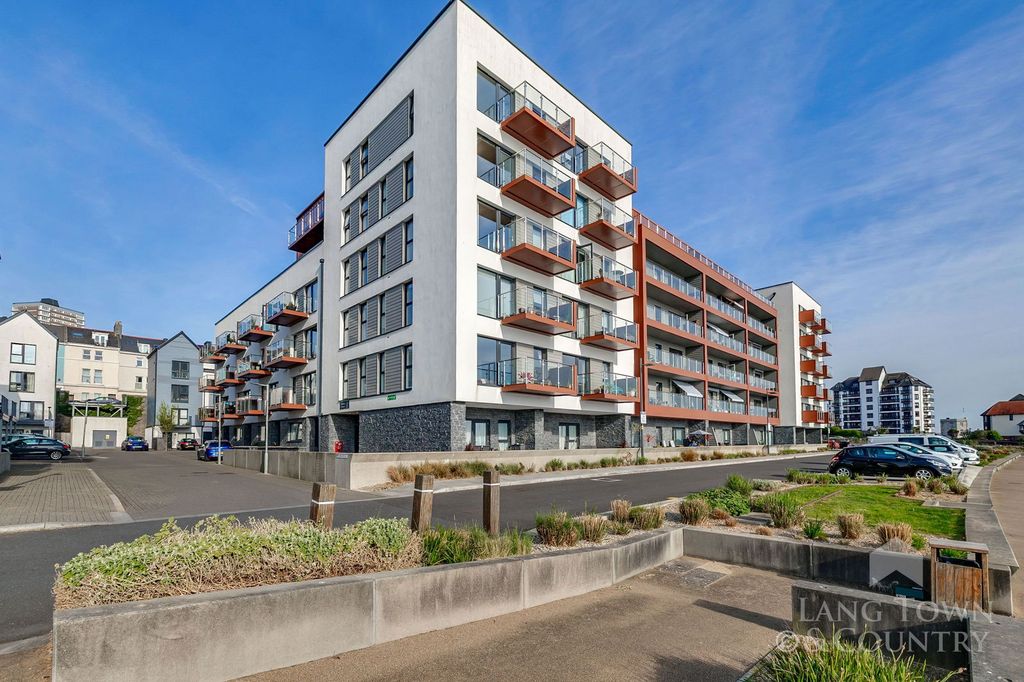 Additional image 16 of 3 bed flat for saleTrinity Street, Millbay, Plymouth PL1