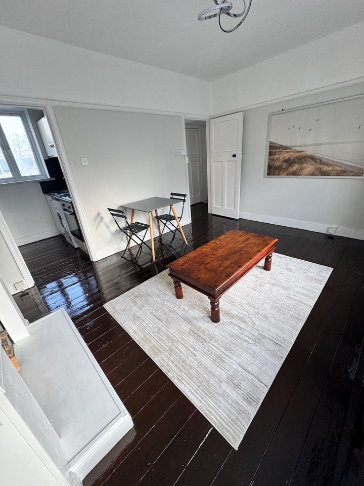 Additional image 4 of 1 Bed Flat, Sussex, NW1, N1 7GU