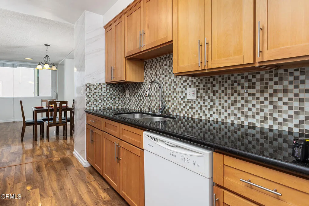 Additional image 13 of 540 Kelton Avenue Unit 201, Los Angeles, CA 90024