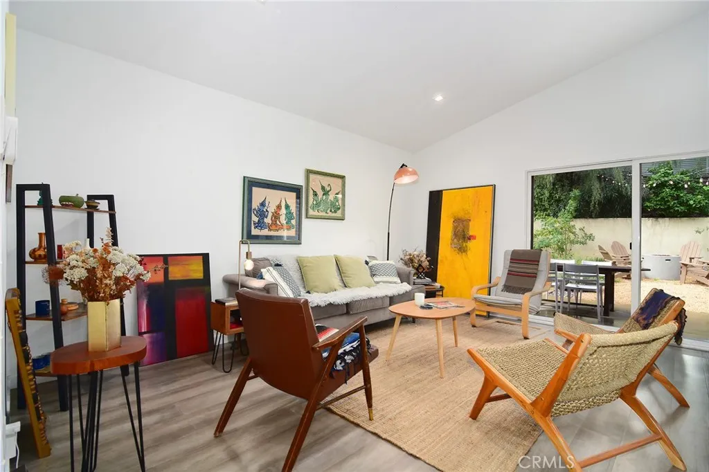 Additional image 8 of 4737 Topanga Canyon Blvd, Woodland Hills, CA 91364