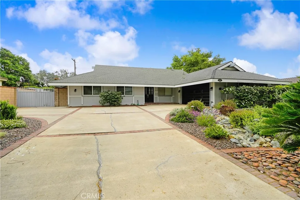 680 Rockford Drive, Claremont, CA 91711