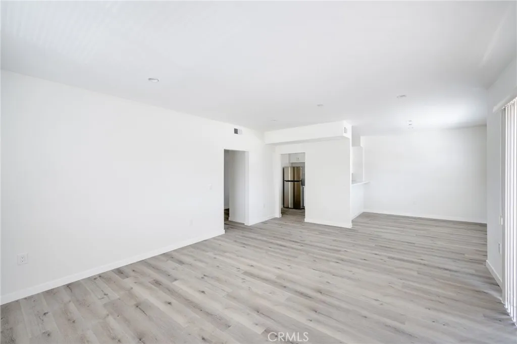 Additional image 19 of 14526 Hartland Street Unit 308, Van Nuys, CA 91405