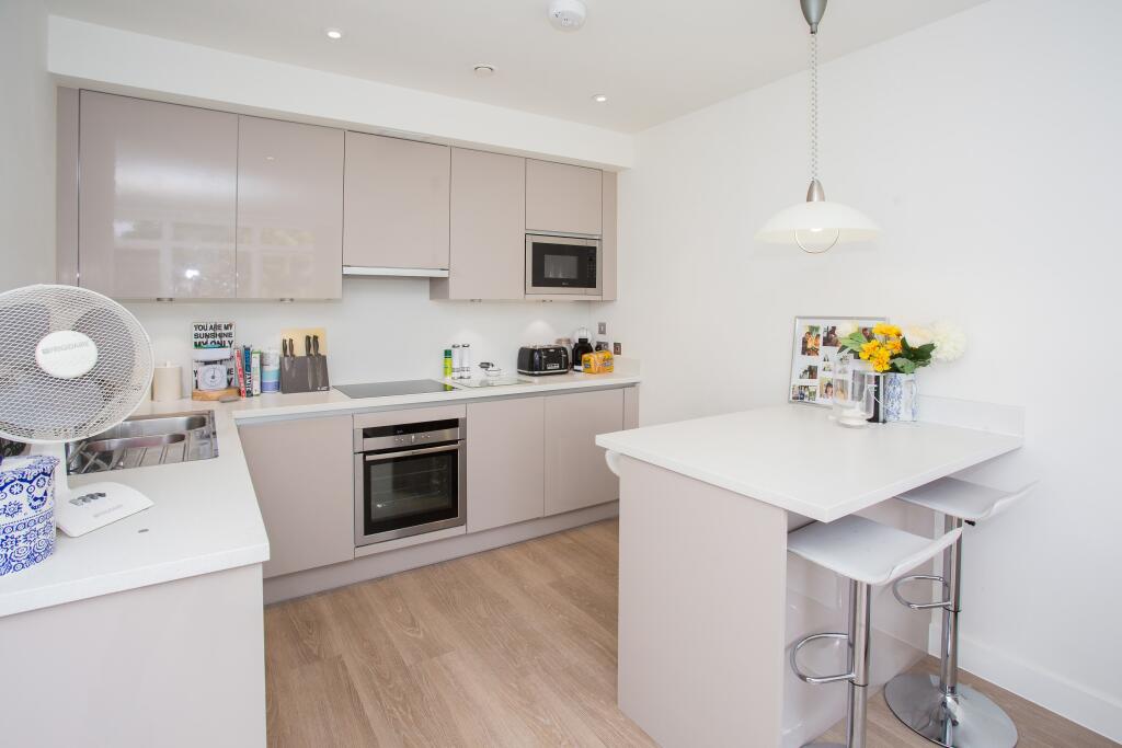 Additional image 3 of Ridgmont Plaza, 36 Ridgmont Road, St Albans, Herts, AL1