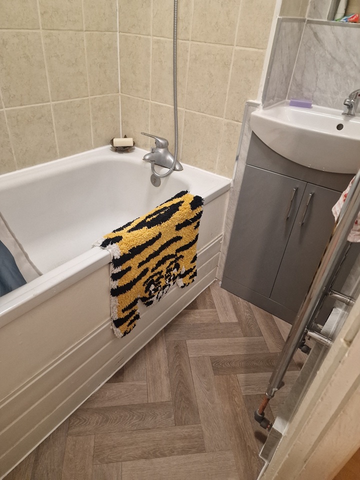 Additional image 2 of Room in a Shared Flat, Old Castle Street, E1, N1 7GU