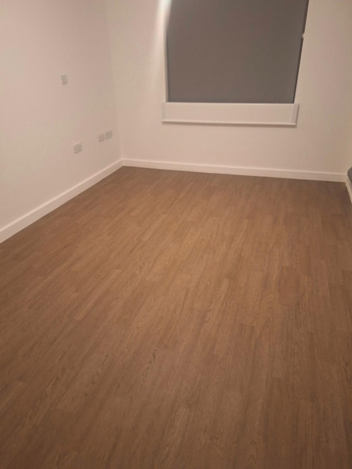 Additional image 2 of 1 Bed Flat, Mansell House, SW8, N1 7GU