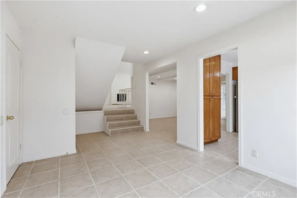 Additional image 13 of 18102 Hatteras St, Tarzana, CA 91356