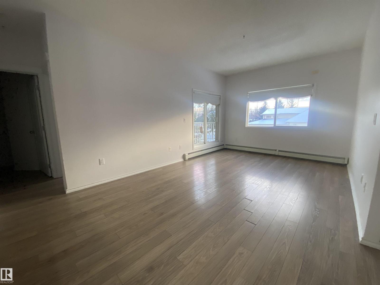 Additional image 6 of 206-16715 100 Avenue NW, Edmonton, AB, T5J1V7