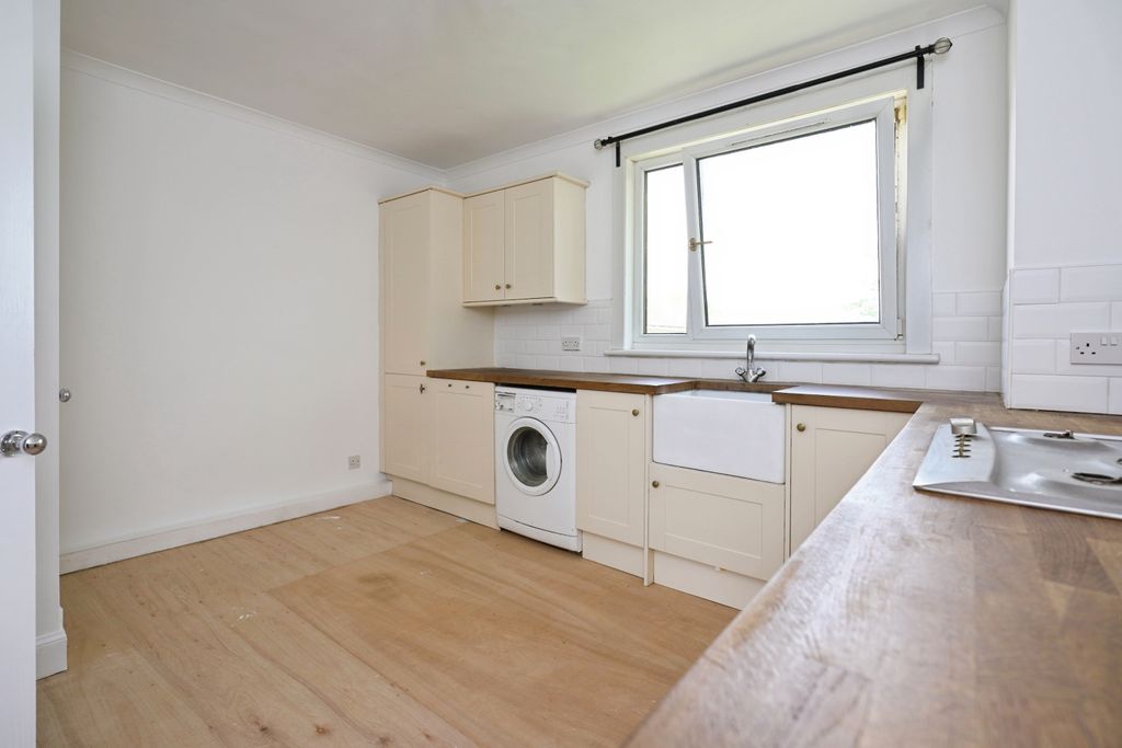 Additional image 6 of 3 bed flat for salePark View, Loanhead EH20