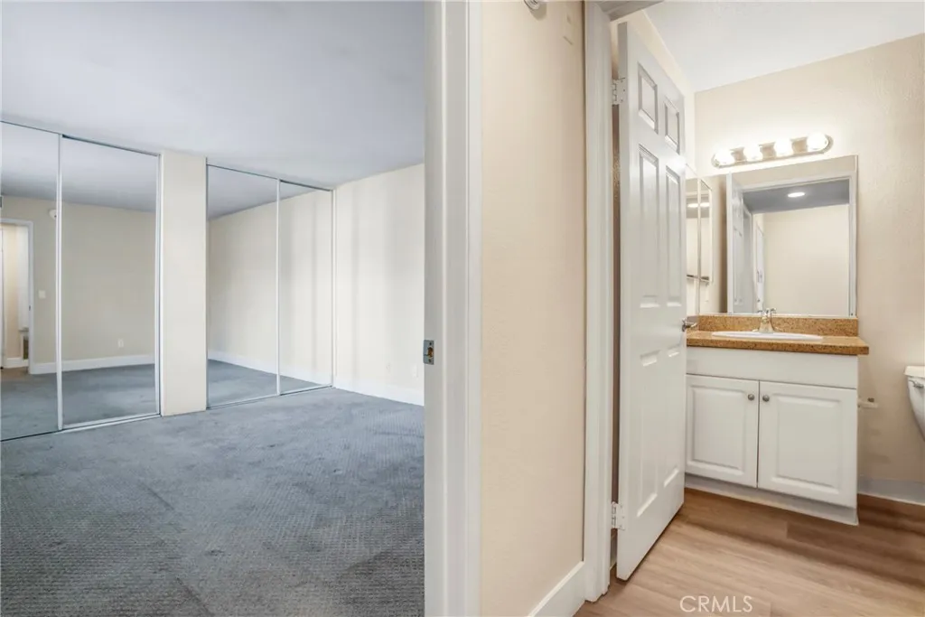 Additional image 18 of 21500 Burbank Blvd Unit 310, Woodland Hills, CA 91367