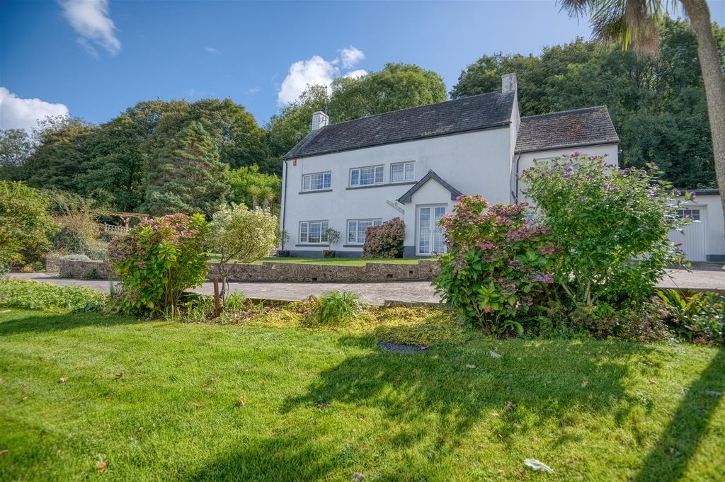 Additional image 7 of 4 bed detached house for saleCosheston, Pembroke Dock SA72