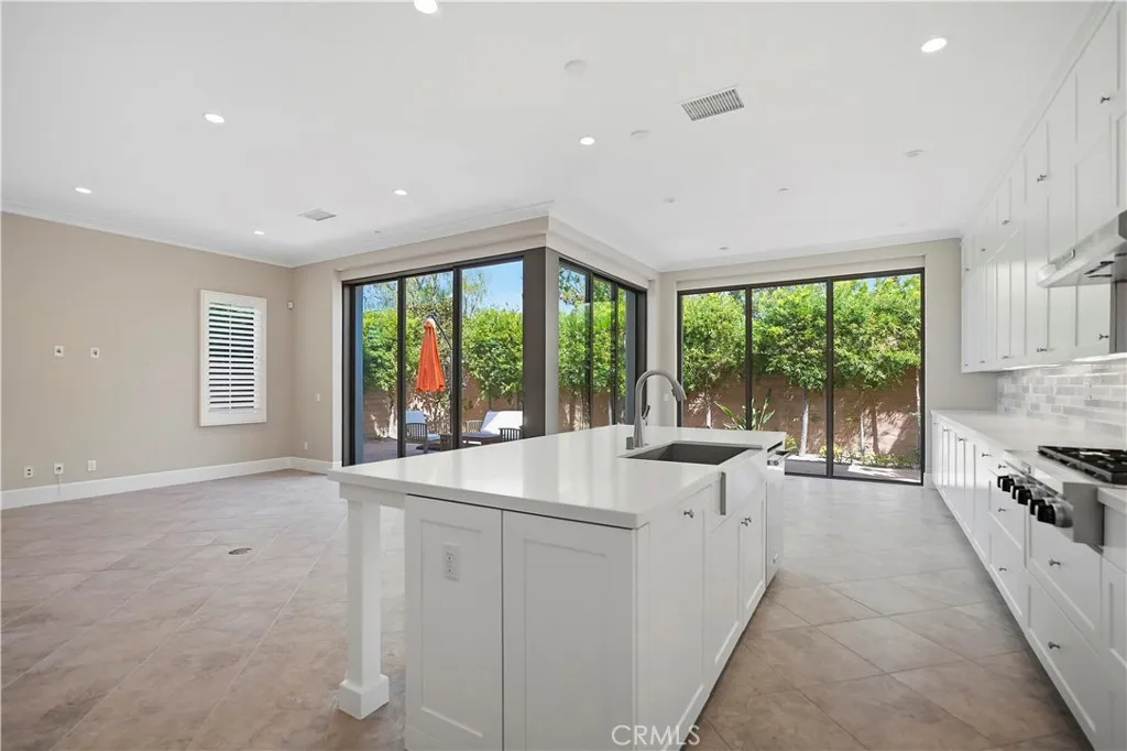 Additional image 65 of 100 Viano, Irvine, CA 92602