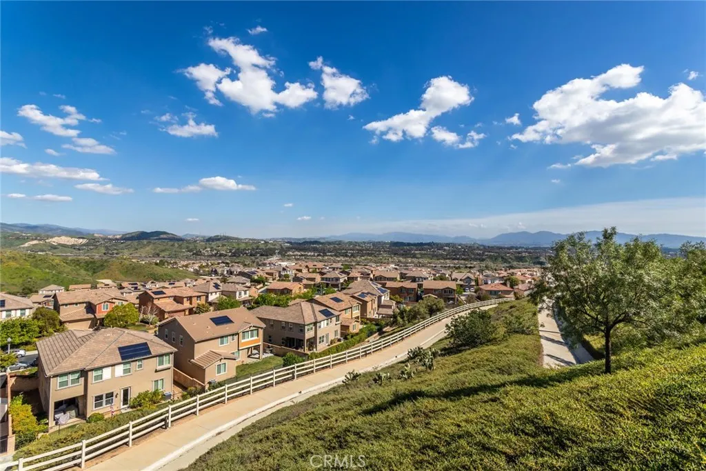 Additional image 47 of 28629 Farrier Dr, Valencia, CA 91354