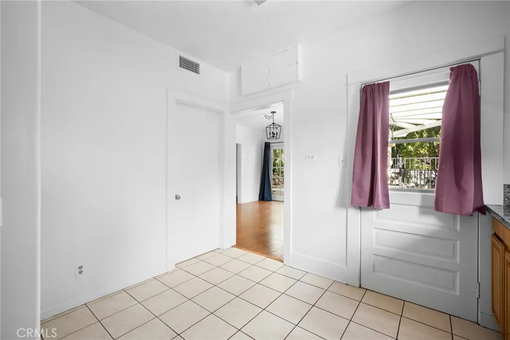 Additional image 56 of 2526 Foothill Boulevard, La Crescenta, CA 91214