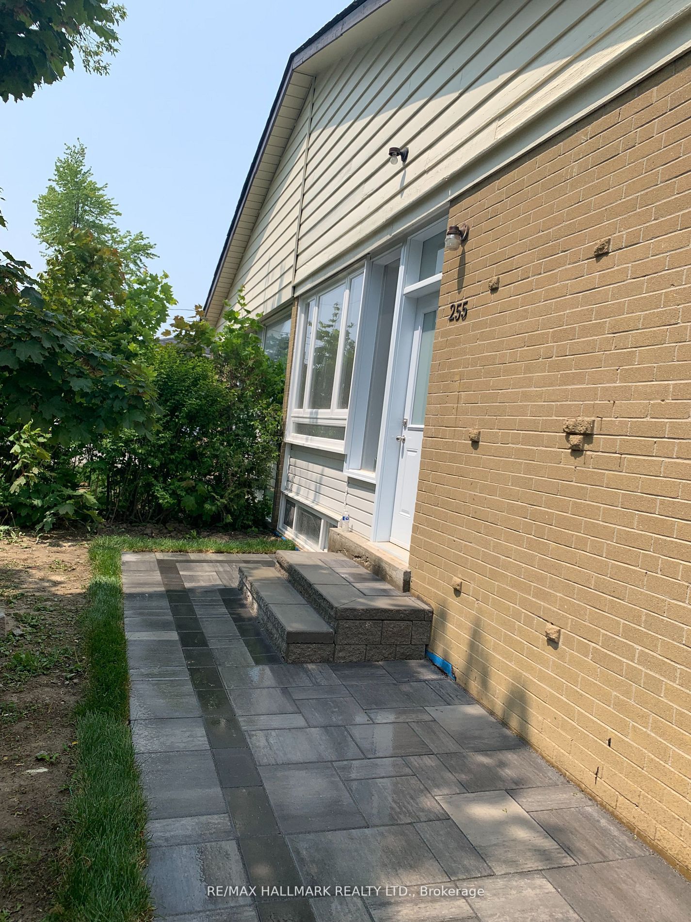 Bsmt-255 Ashlar Road, Richmond Hill, ON, L4C 2W7