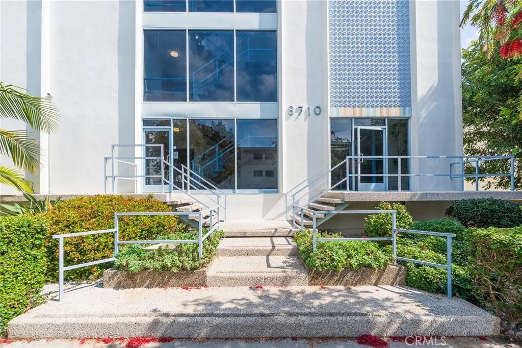 Additional image 32 of 8710 Delgany Ave Unit 3, Playa Del Rey, CA 90293