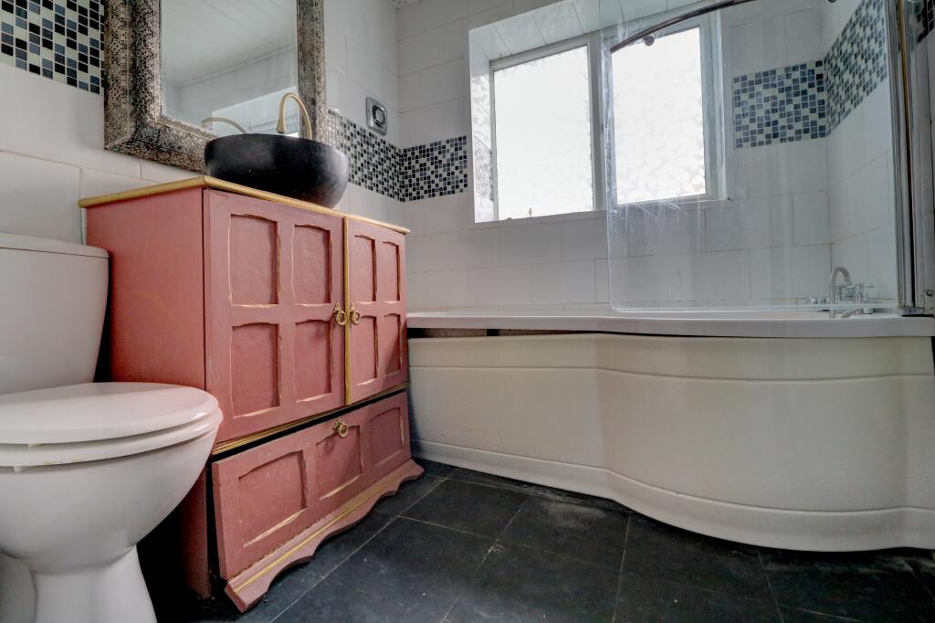 Additional image 10 of Crabble Avenue, Dover, CT17