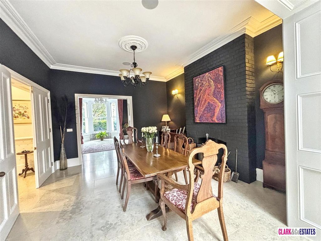 Additional image 8 of 5 bed flat for salePowderham Crescent, Exeter EX4