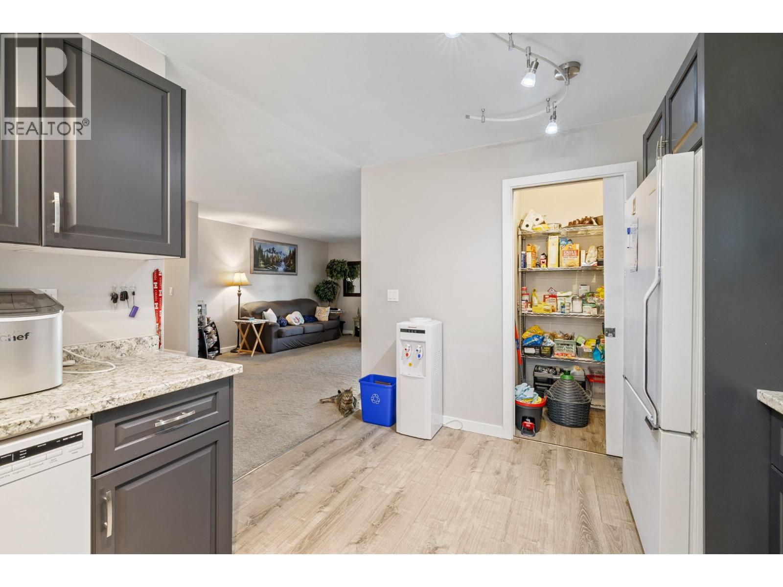 Additional image 5 of 870 Dougall Road South, Kelowna, BC, V1X3J8