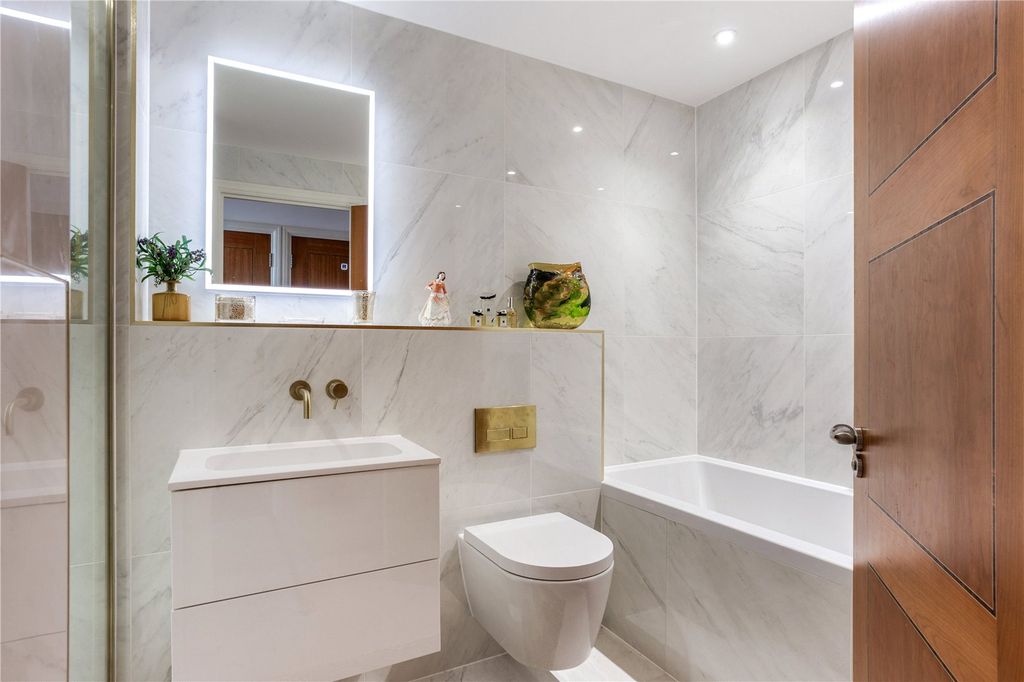 Additional image 13 of 3 bed flat for saleWestminster Road, Poole, Dorset BH13