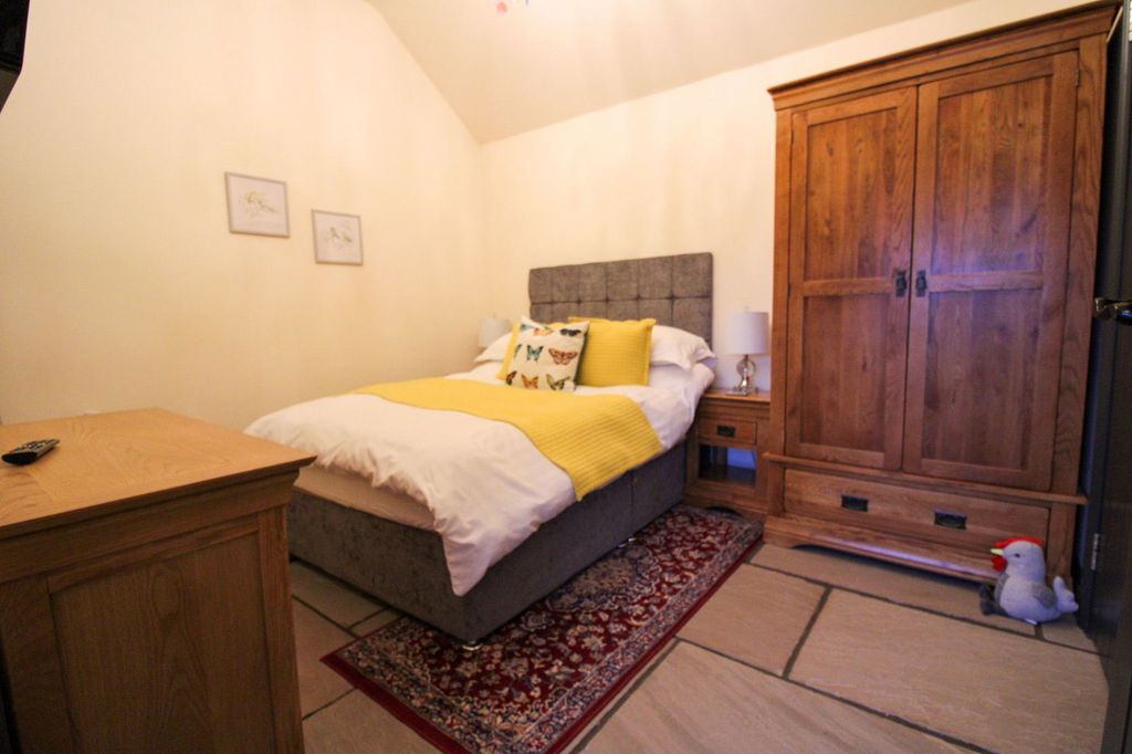 Additional image 60 of 5 bed country house for saleCross Lane, Glentham, Market Rasen LN8
