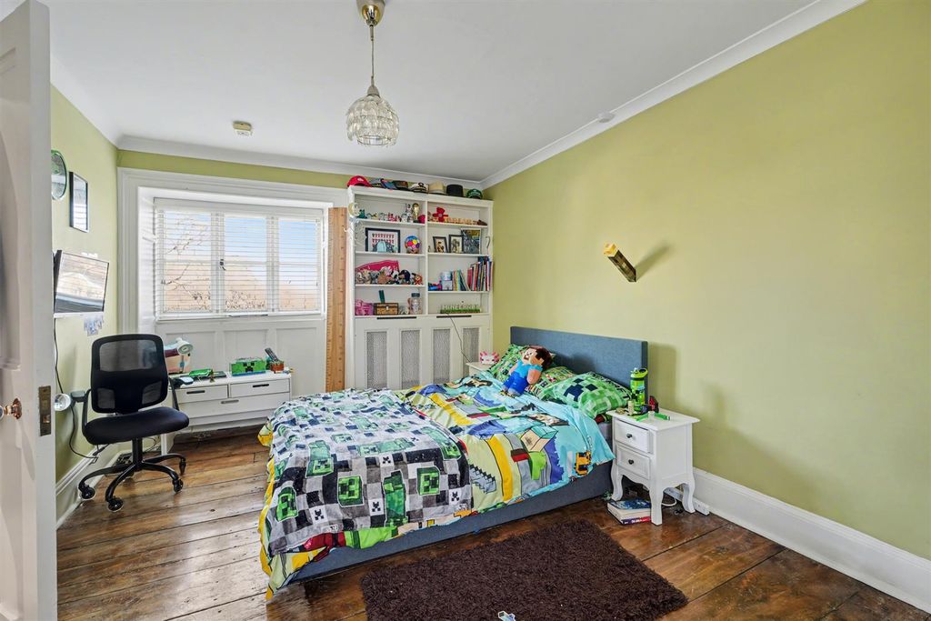 Additional image 22 of 6 bed detached house for saleCourt House, 4 Court Close, Creaton, Northampton NN6