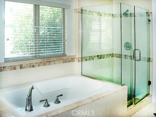 Additional image 37 of 10640 Woodbridge Street Unit PH2, Toluca Lake, CA 91602