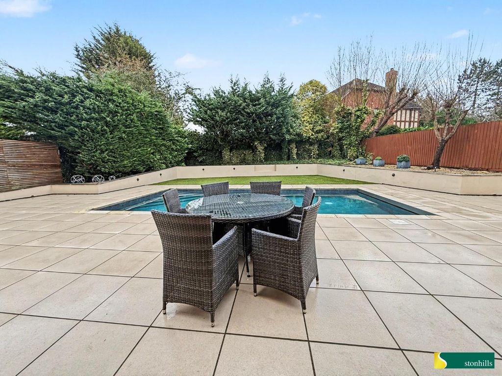 Additional image 31 of 6 bed detached house for saleShoal Creek, Collingtree Park, Northampton NN4