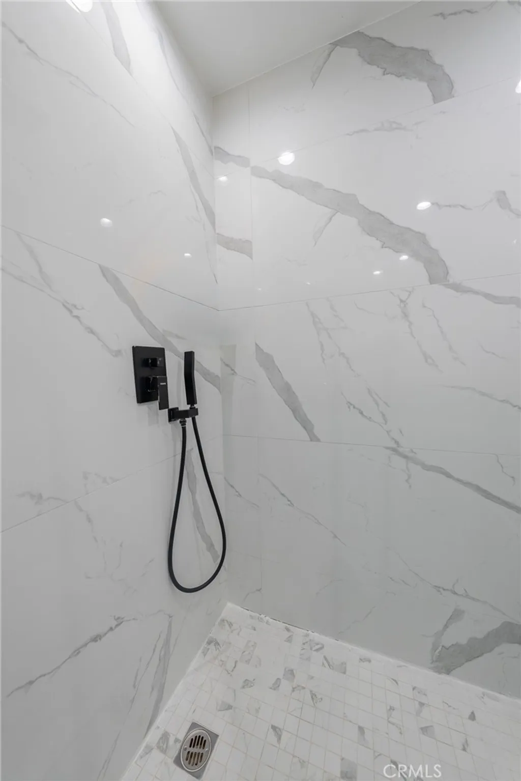 7719 Rhodes Ave, North Hollywood, CA 91605