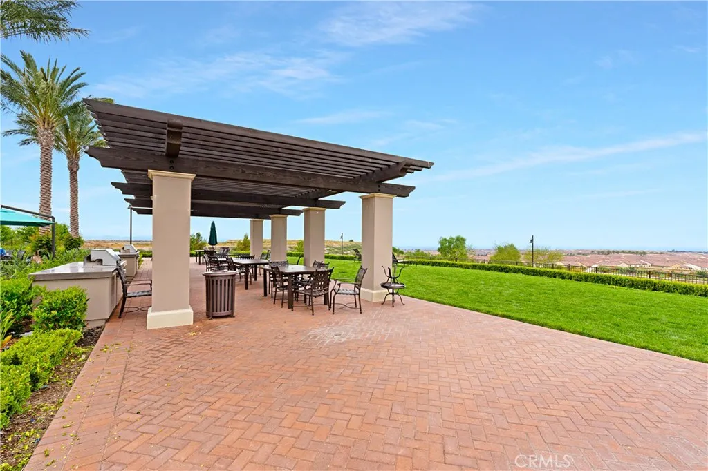 107 Landroute, Irvine, CA 92618