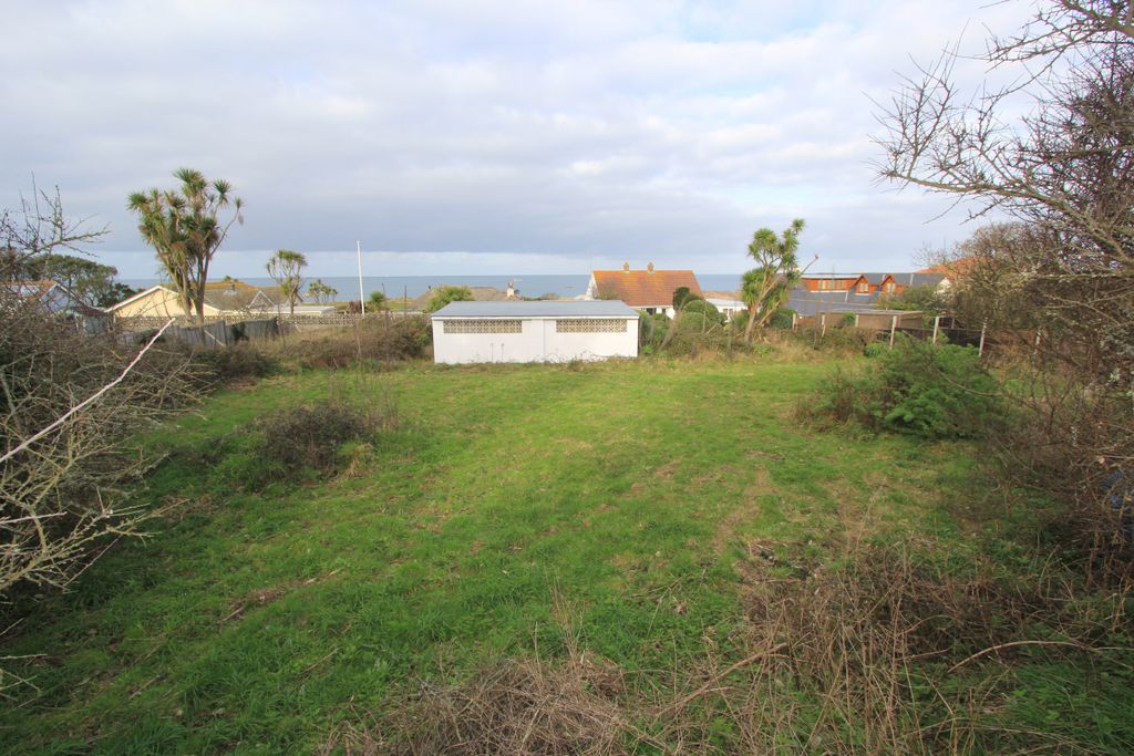 Land for salePetit Val, Alderney GY9