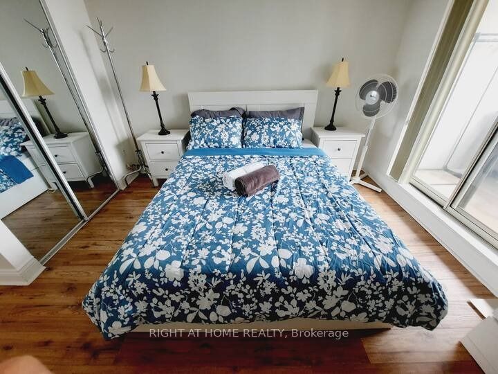 Additional image 6 of 1010-330 Rathburn Road W, Mississauga, ON, L5B 3Y2