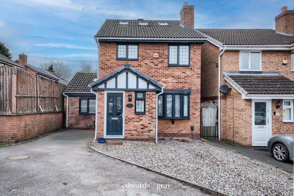 Middle Leaford, Shard End, Birmingham, B34 6HA