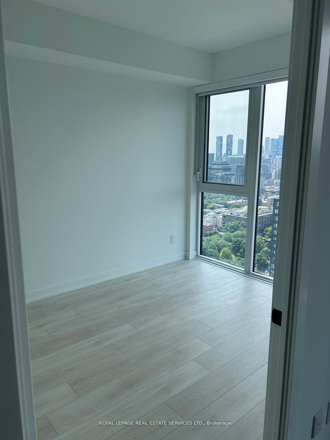 Additional image 6 of 3506-5 Defries Street, Toronto, ON, M5A 0W7