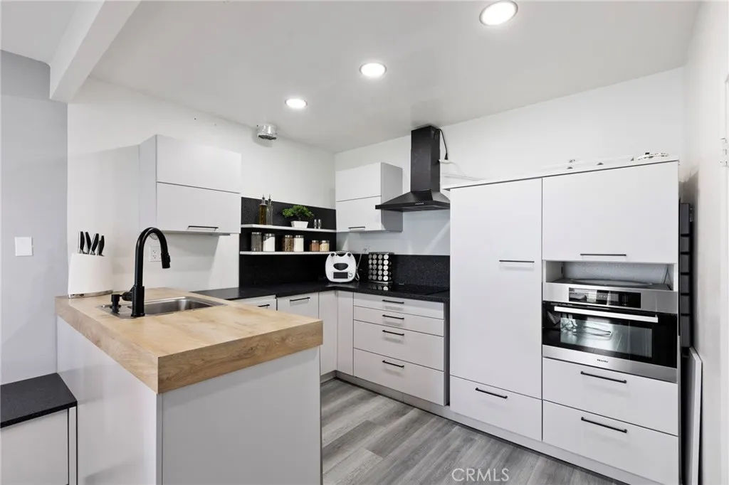 Additional image 9 of 2215 E Avalon Ave, Santa Ana, CA 92705