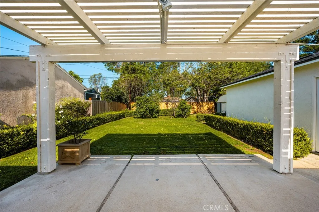 Additional image 69 of 2663 Riverside Dr, Costa Mesa, CA 92627