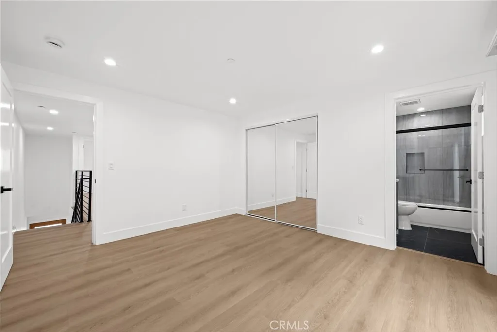 Additional image 27 of 2922 12th Avenue, Los Angeles, CA 90018