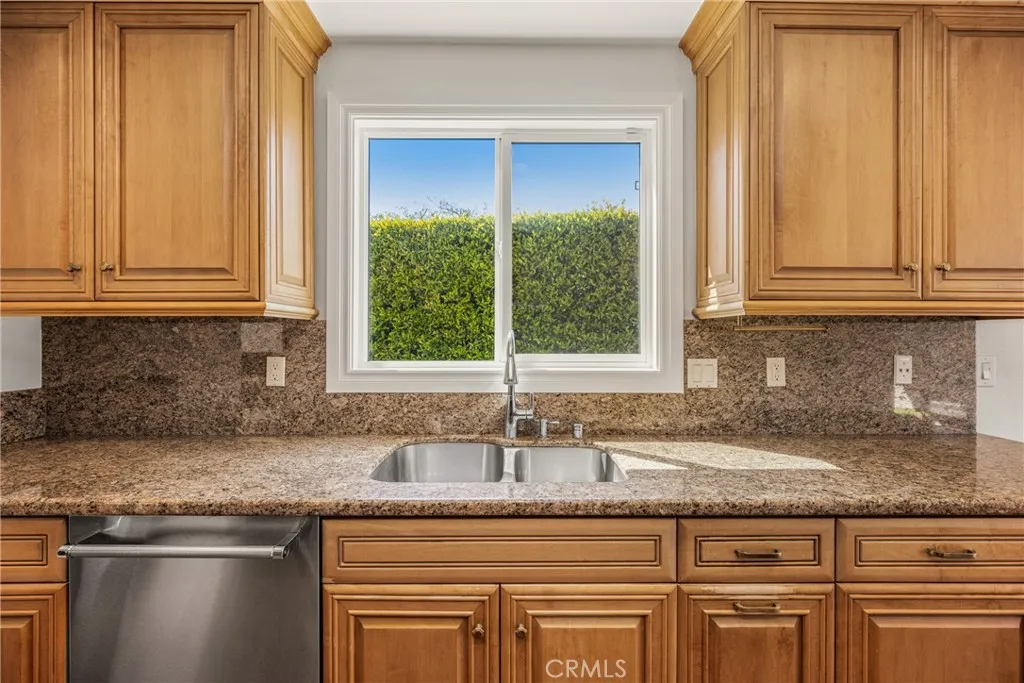 Additional image 20 of 5 Rue Fontainbleau, Newport Beach, CA 92660