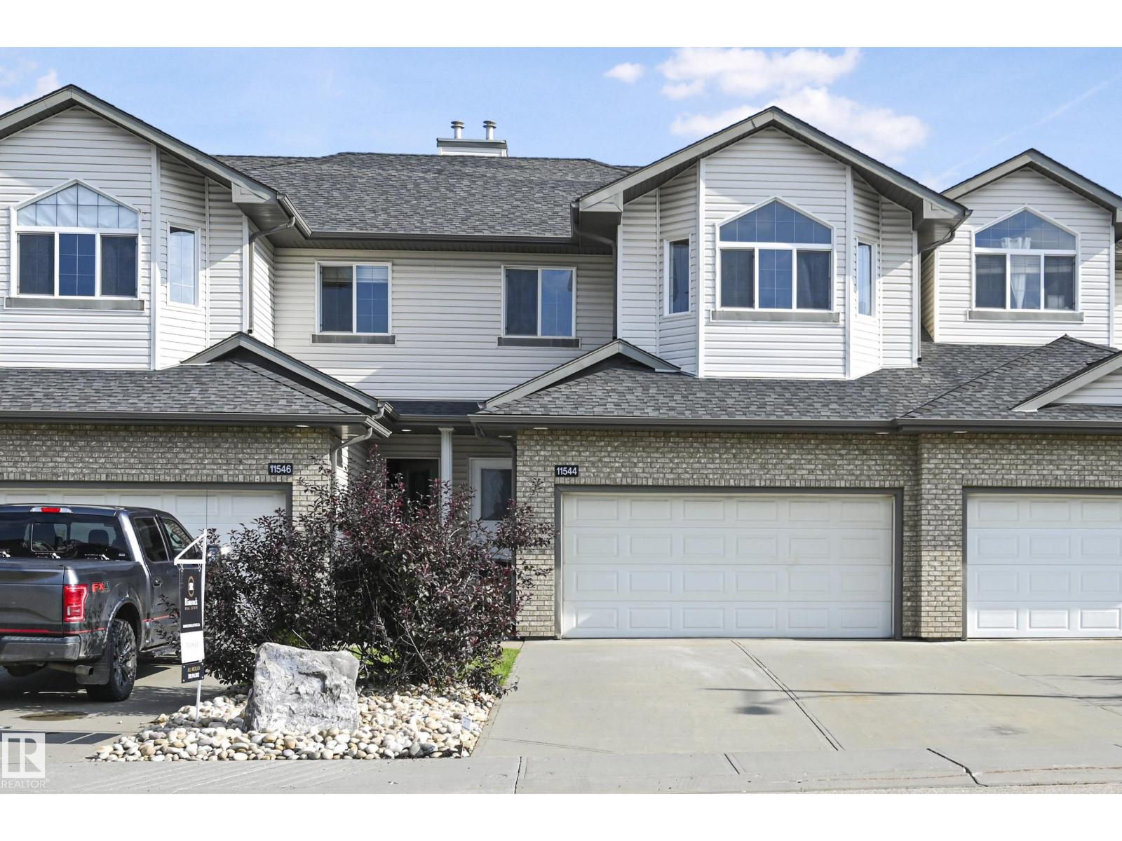 11544 11 Avenue SW, Edmonton, AB, T6W1W8