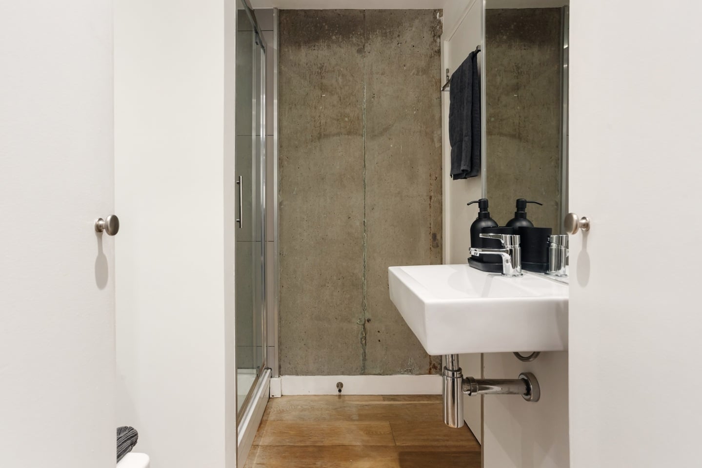 Additional image 10 of 1 Bed Flat, Wheler St, E1, N1 7GU