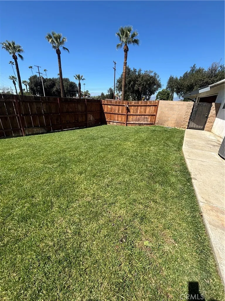 Additional image 37 of 720 E Cypress Ave, Redlands, CA 92374
