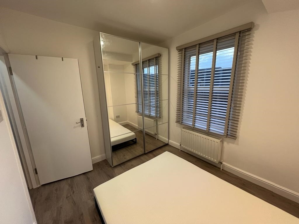 Additional image 3 of 1 Bed Flat, Kentish Town Road, NW1, N1 7GU