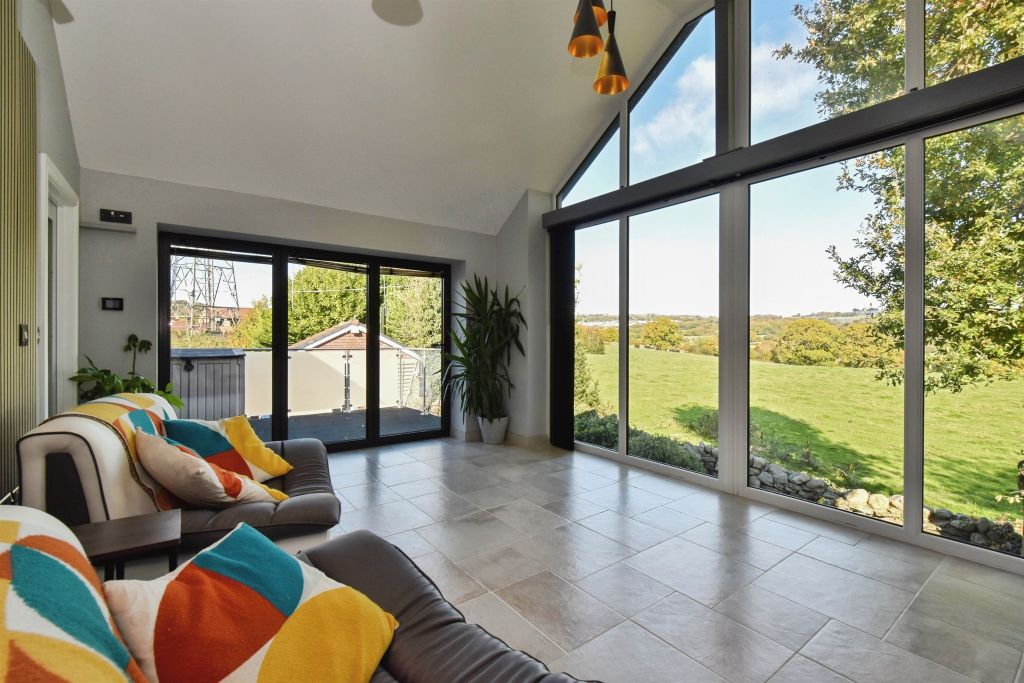 Additional image 21 of 4 bed detached house for saleThe Oaks, Quakers Yard, Treharris CF46