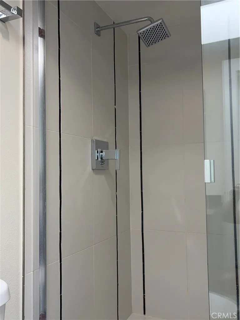 Additional image 45 of 600 S Ridgeley Dr, Los Angeles, CA 90036