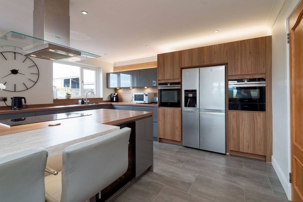 Additional image 9 of 6 bed semi-detached house for saleCoathill Steadings Stirling Road, Cumbernauld, Glasgow G67