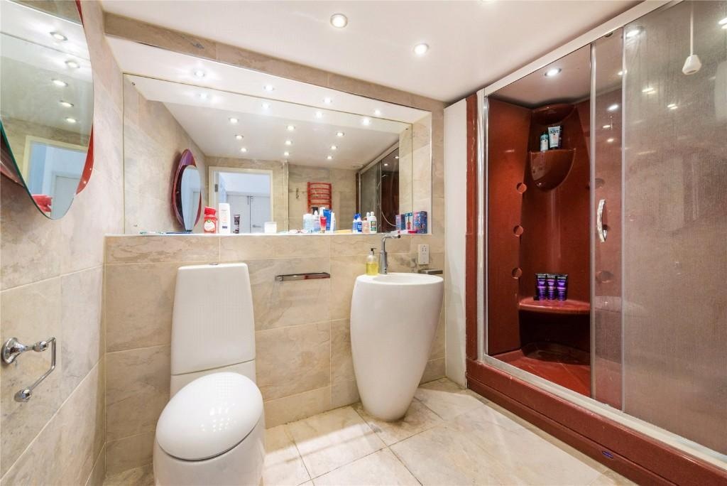 Additional image 3 of 2 Bed Flat, Centre Point House, WC2H