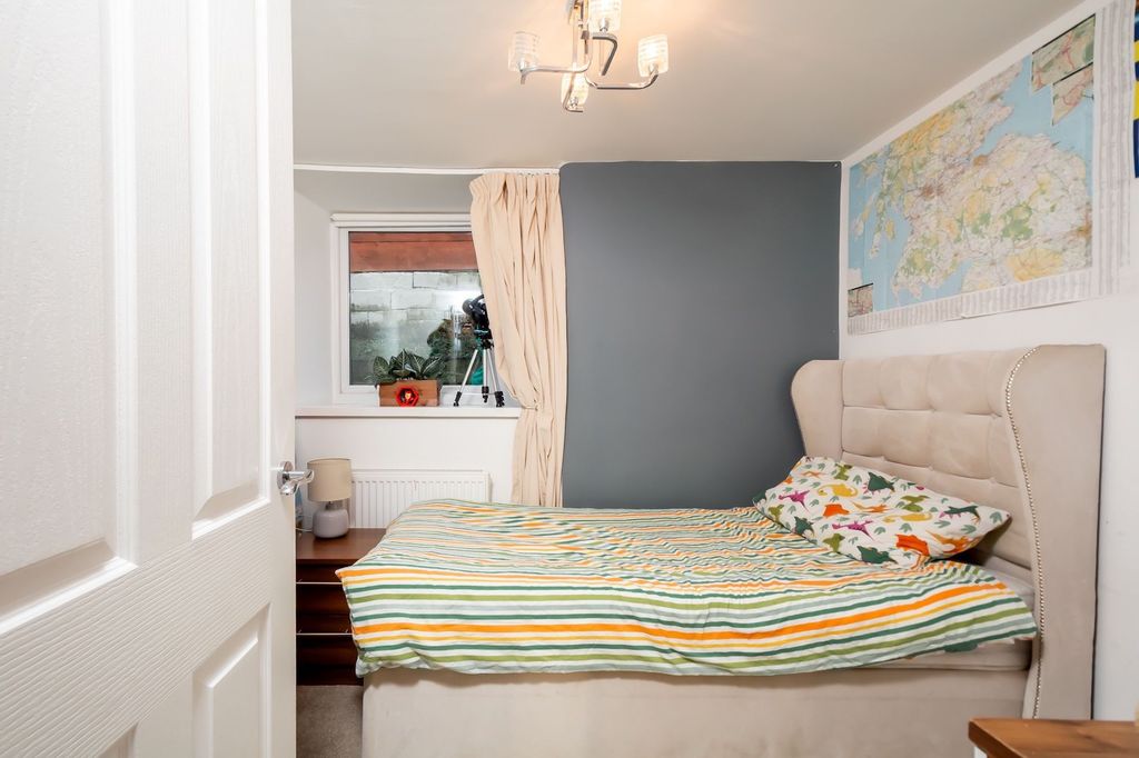 Additional image 20 of 3 bed flat for saleLanglands Road, Hawick TD9
