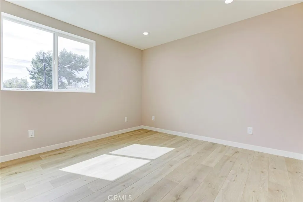 Additional image 39 of 7300 N Firmament Avenue, Van Nuys, CA 91406