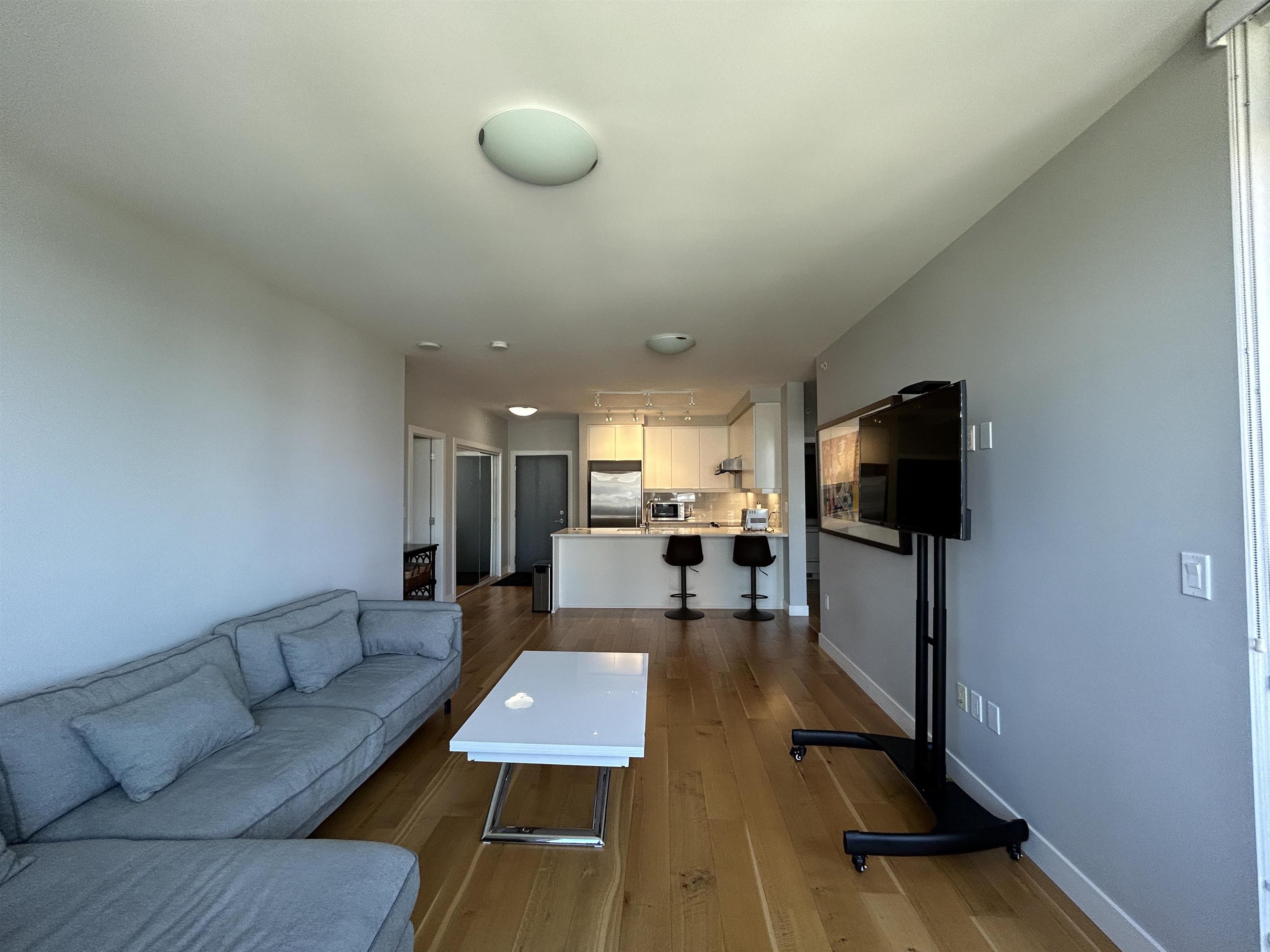 518-9393 Tower Road, Burnaby, BC, V5A 0E2