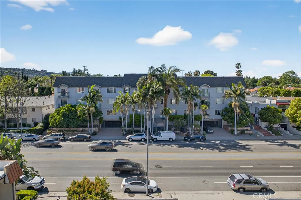 Additional image 34 of 4441 Woodman Avenue Unit 111, Sherman Oaks, CA 91423